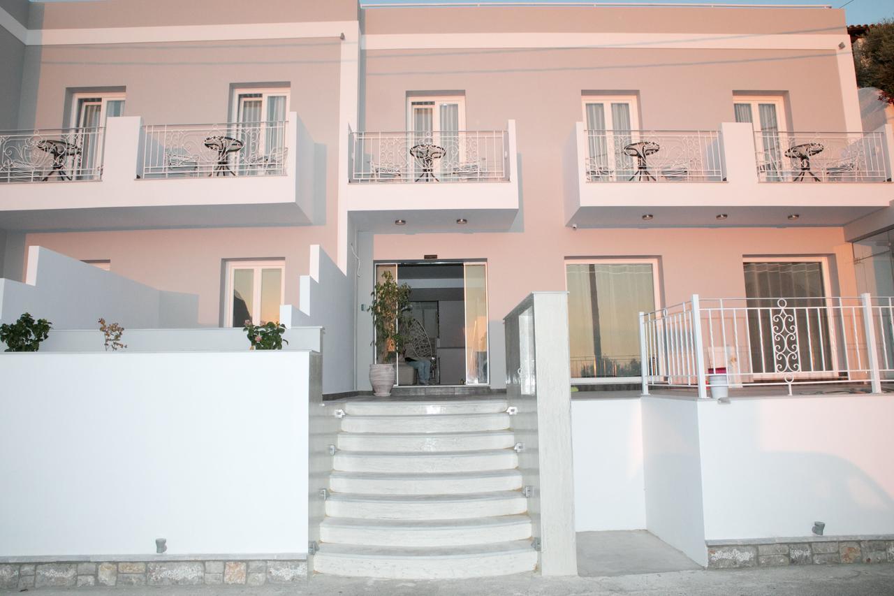 Hyperion Hotel Myrties Esterno foto